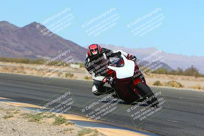 media/Mar-12-2022-SoCal Trackdays (Sat) [[152081554b]]/Turn 14 Inside (155pm)/